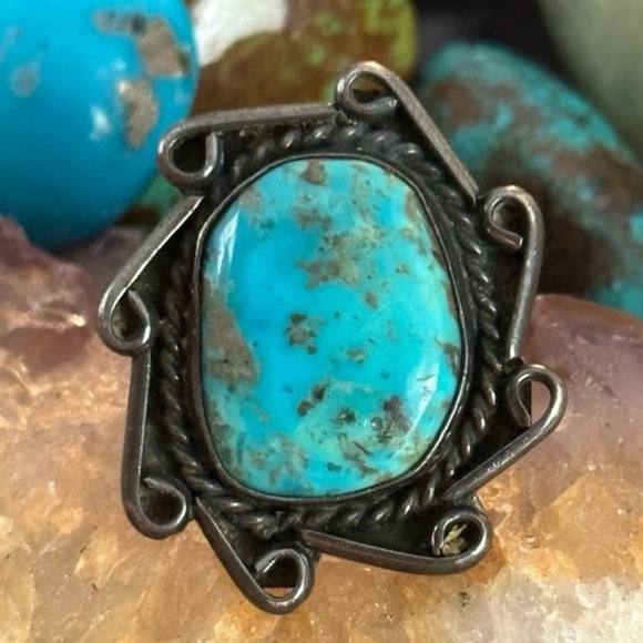 Turquoise vintage Navajo sterling silver ring - Picture 4 of 6